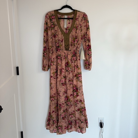 Aratta Floral Maxi Dress - Picture 2 of 10